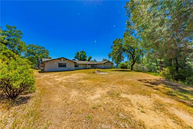 47457 Road 620, Oakhurst, CA 93644