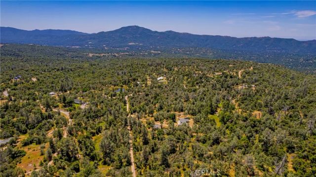 47457 Road 620, Oakhurst, CA 93644