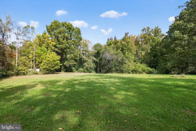 7532 BUMPY OAK RD, La Plata, MD 20646