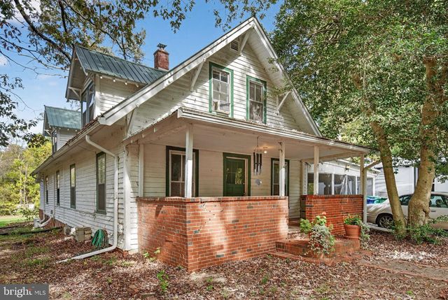 7532 BUMPY OAK RD, La Plata, MD 20646