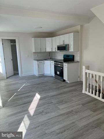 17 STATE HILL RD, Wyomissing, PA 19610