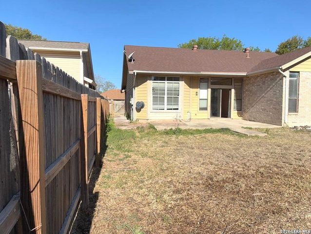 7114 E ELM TRAIL, San Antonio, TX 78244