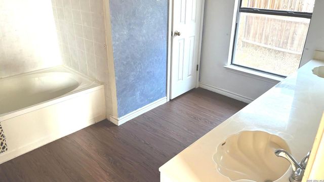 7114 E ELM TRAIL, San Antonio, TX 78244