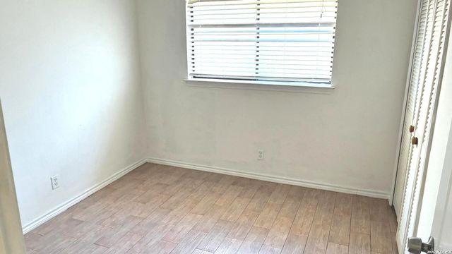 7114 E ELM TRAIL, San Antonio, TX 78244