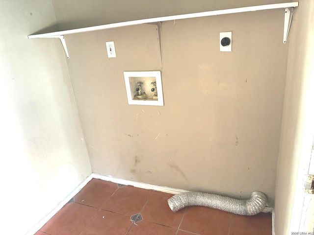 7114 E ELM TRAIL, San Antonio, TX 78244