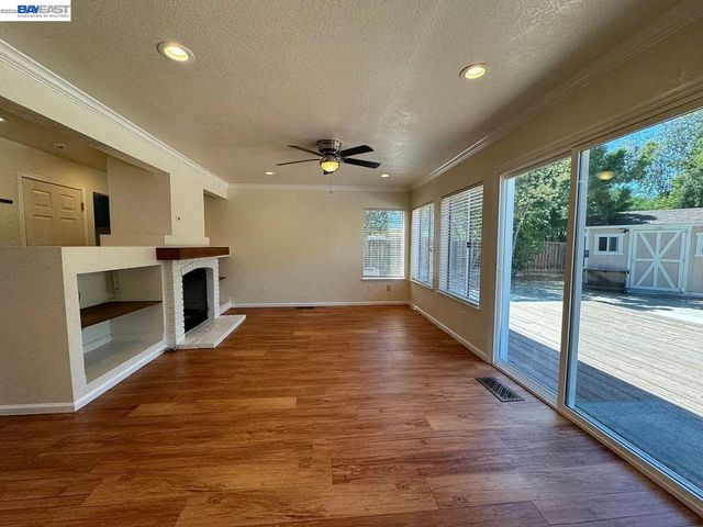 5067 Prairie Way, Antioch, CA 94531