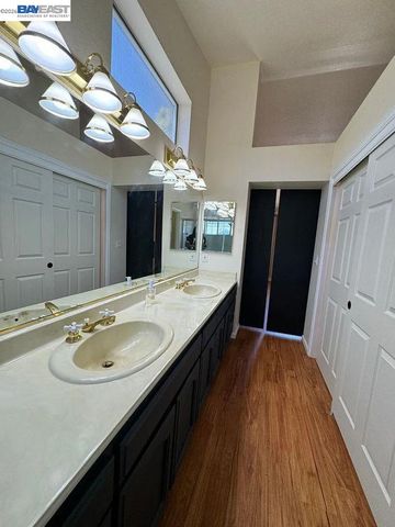 5067 Prairie Way, Antioch, CA 94531