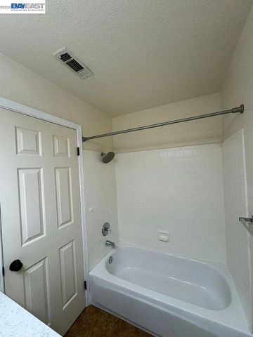 5067 Prairie Way, Antioch, CA 94531