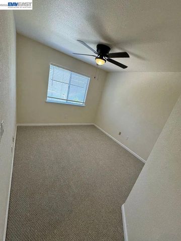 5067 Prairie Way, Antioch, CA 94531