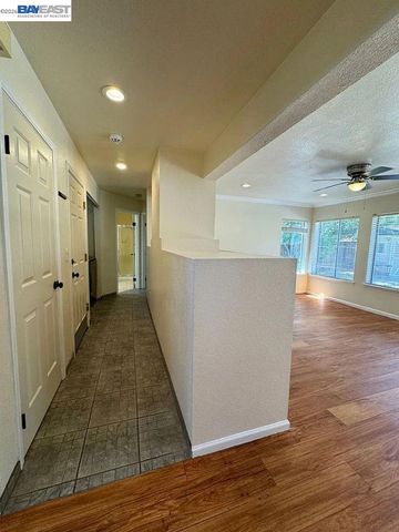 5067 Prairie Way, Antioch, CA 94531