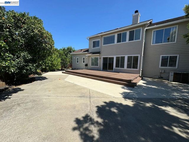 5067 Prairie Way, Antioch, CA 94531