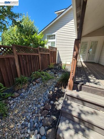 5067 Prairie Way, Antioch, CA 94531
