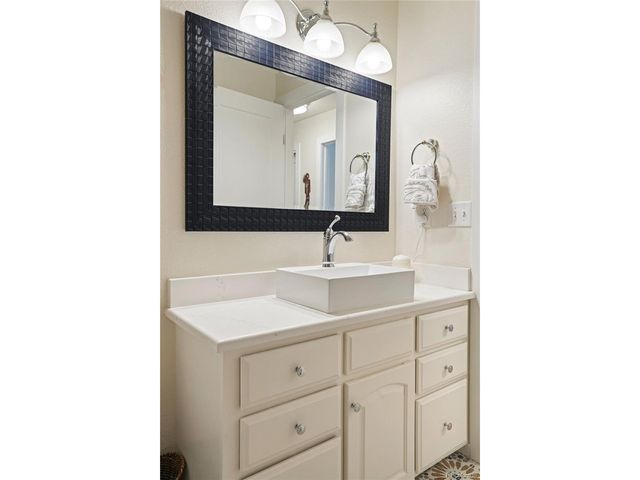 2061 Monte Vista Cir, Loveland, CO 80538