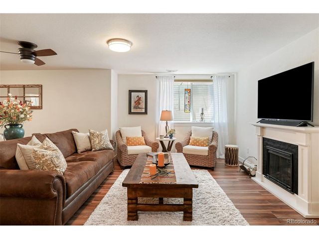 2061 Monte Vista Cir, Loveland, CO 80538