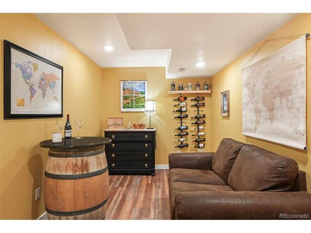 2061 Monte Vista Cir, Loveland, CO 80538