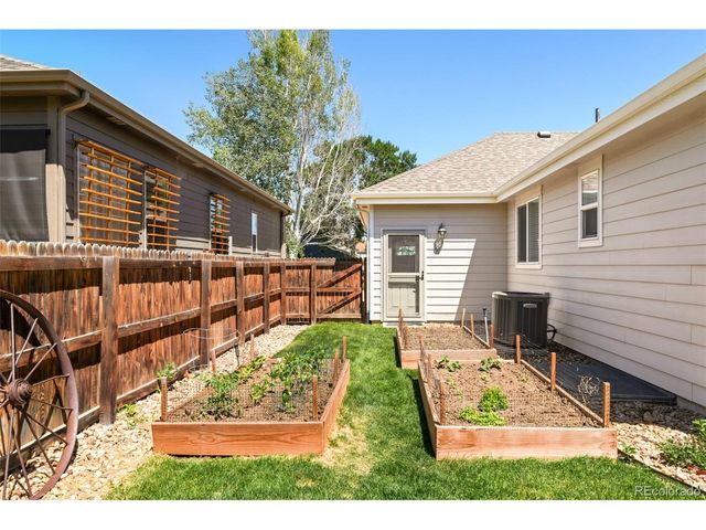 2061 Monte Vista Cir, Loveland, CO 80538