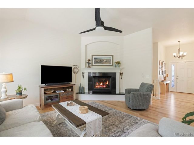 2061 Monte Vista Cir, Loveland, CO 80538