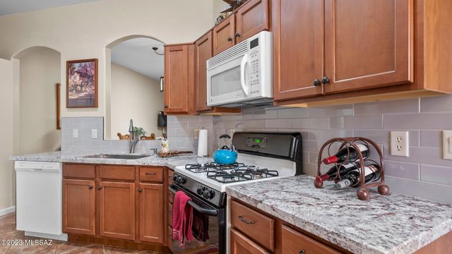 34 Circulo Diego Rivera, Tubac, AZ 85646