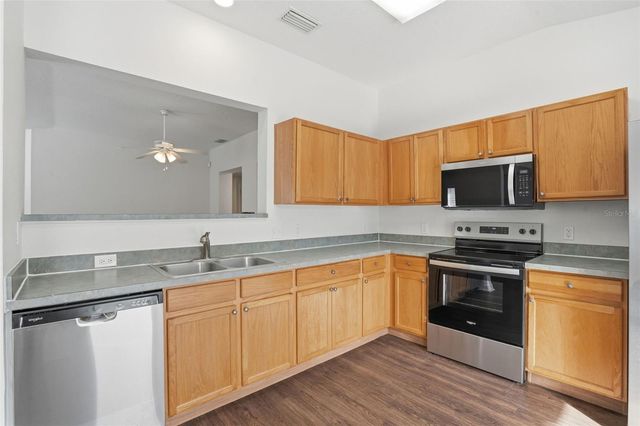 10502 RIVER BREAM DRIVE, Riverview, FL 33569