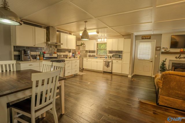 26477 Branch Road, Athens, AL 35613