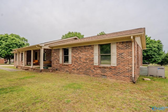 26477 Branch Road, Athens, AL 35613