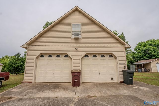 26477 Branch Road, Athens, AL 35613