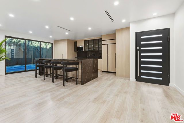 16823 Valerio Street, Los Angeles, CA 91406