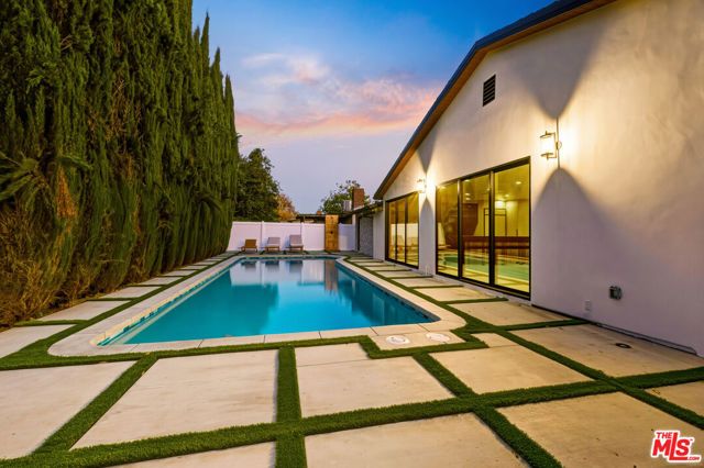 16823 Valerio Street, Los Angeles, CA 91406