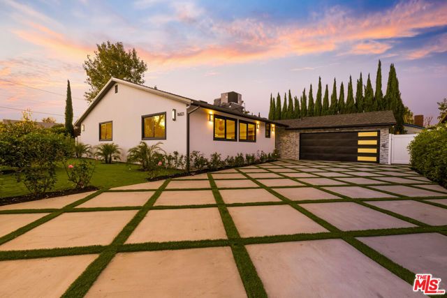 16823 Valerio Street, Los Angeles, CA 91406