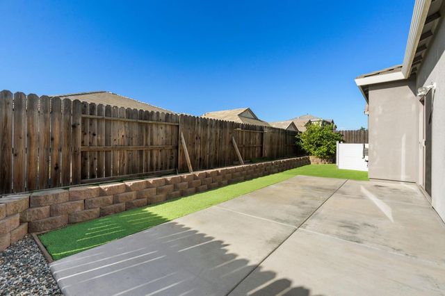 2786 Kirsch Dr, Antelope, CA 95843