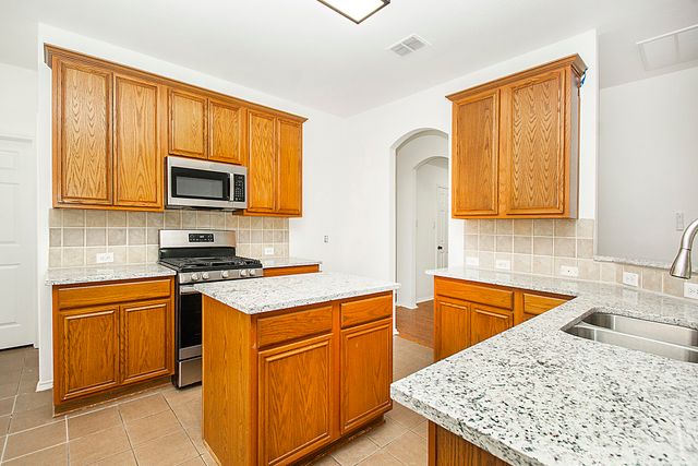 6116 Pine Meadow Lane, Mckinney, TX 75070