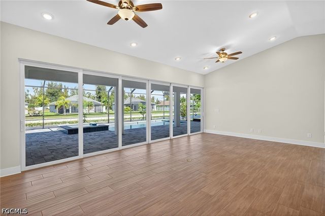 1030 SW 15th AVE, Cape Coral, FL 33991