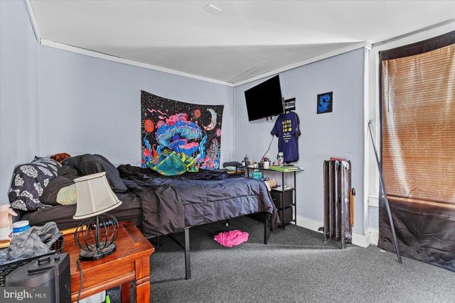 597 W PHILADELPHIA ST, York, PA 17403