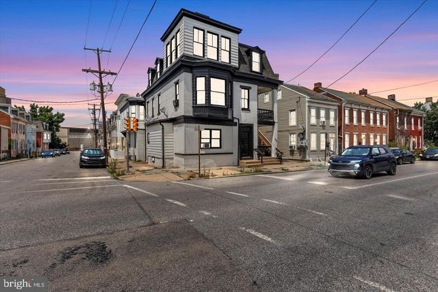 597 W PHILADELPHIA ST, York, PA 17403
