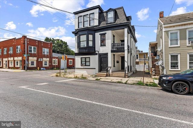 597 W PHILADELPHIA ST, York, PA 17403