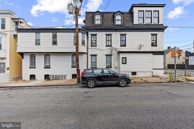 597 W PHILADELPHIA ST, York, PA 17403