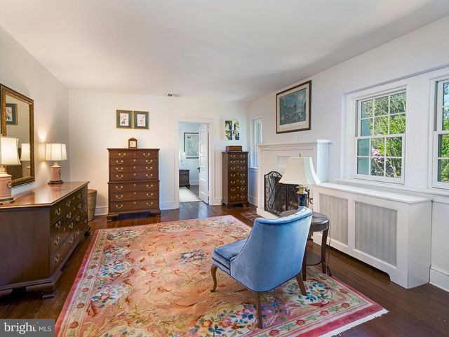 610 S WATERLOO RD, Devon, PA 19333