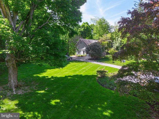 610 S WATERLOO RD, Devon, PA 19333