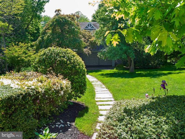 610 S WATERLOO RD, Devon, PA 19333