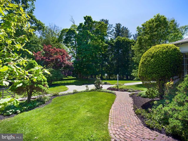 610 S WATERLOO RD, Devon, PA 19333