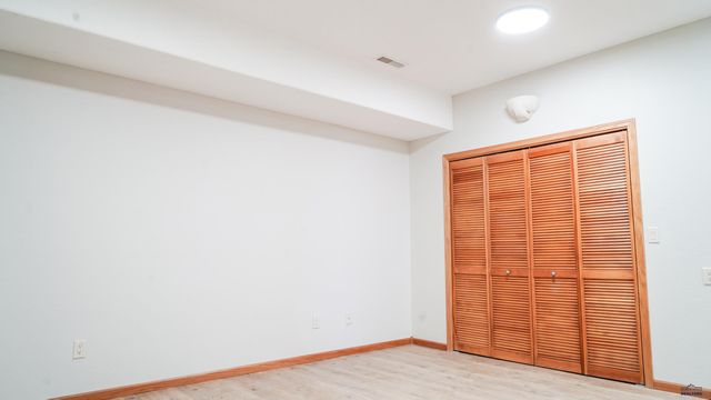 6 CALAMITY LN, Deadwood, SD 57732