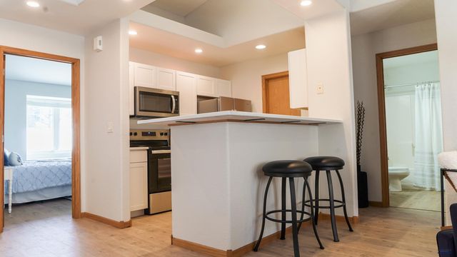 6 CALAMITY LN, Deadwood, SD 57732