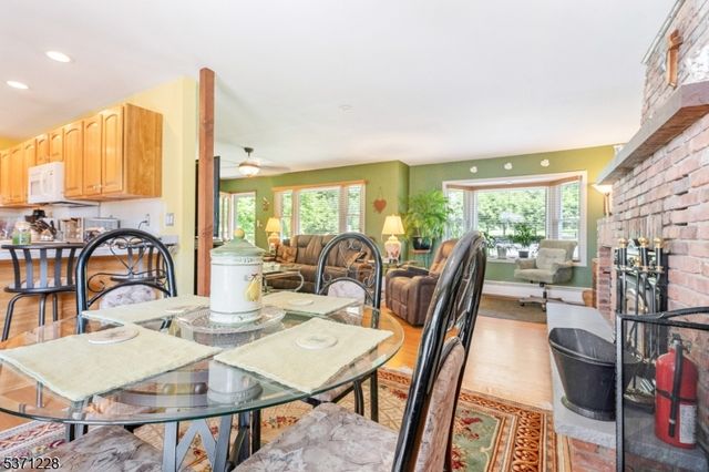 10 Carlson Ln, Byram Twp., NJ 07871