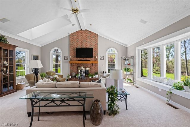 7464 Wetherburn Way, Hudson, OH 44236