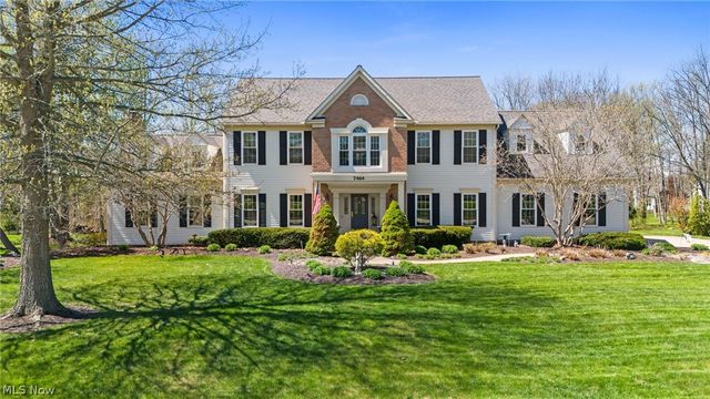 7464 Wetherburn Way, Hudson, OH 44236