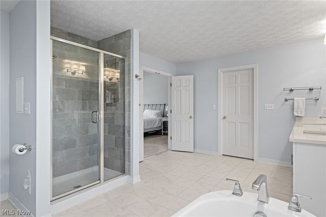 7464 Wetherburn Way, Hudson, OH 44236