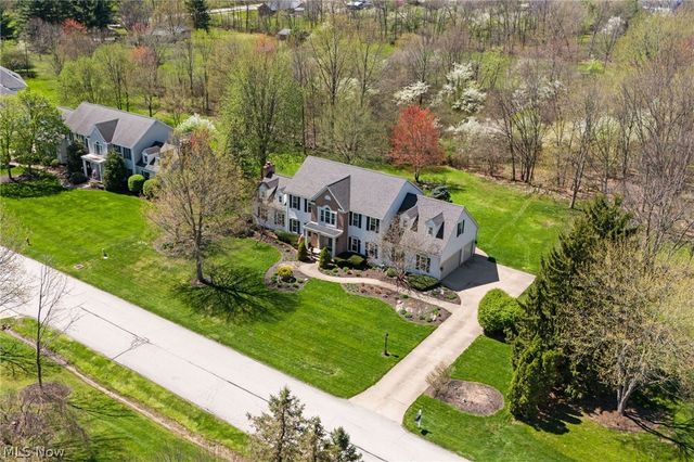 7464 Wetherburn Way, Hudson, OH 44236