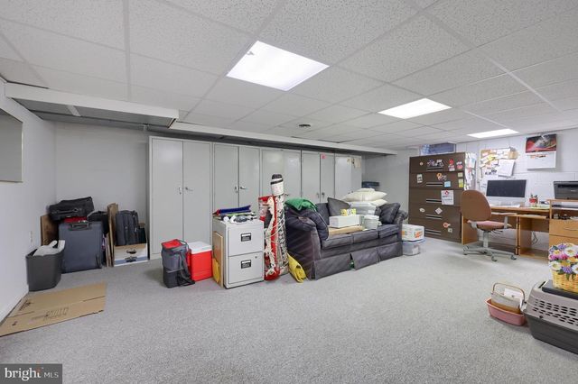 425 W CARACAS AVE, Hershey, PA 17033