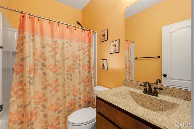 408 Mossy Brook Drive, O'fallon, MO 63366