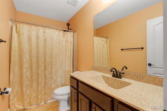 408 Mossy Brook Drive, O'fallon, MO 63366